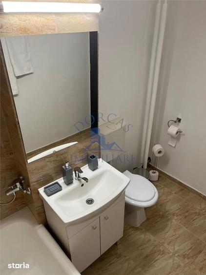 Apartament cu 2 camere decomandat în Sărari