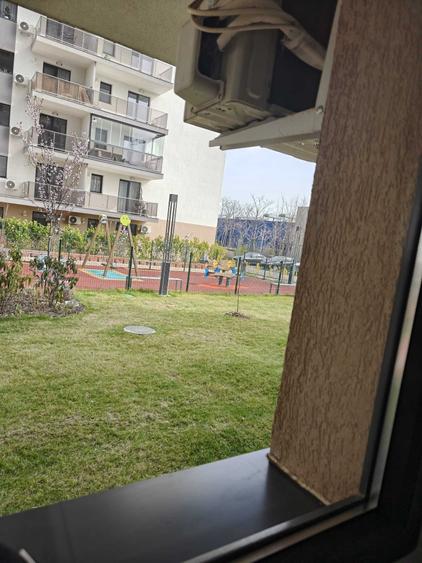 Apartament cu 2 camere semidecomandat în Cățelu