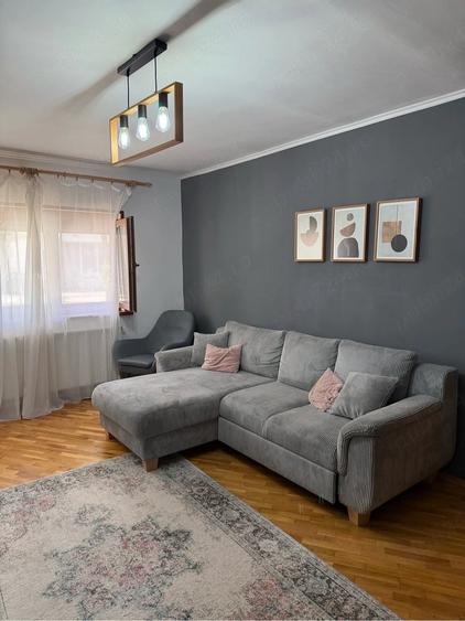 Apartament cu 3 camere decomandat în Aradul Nou