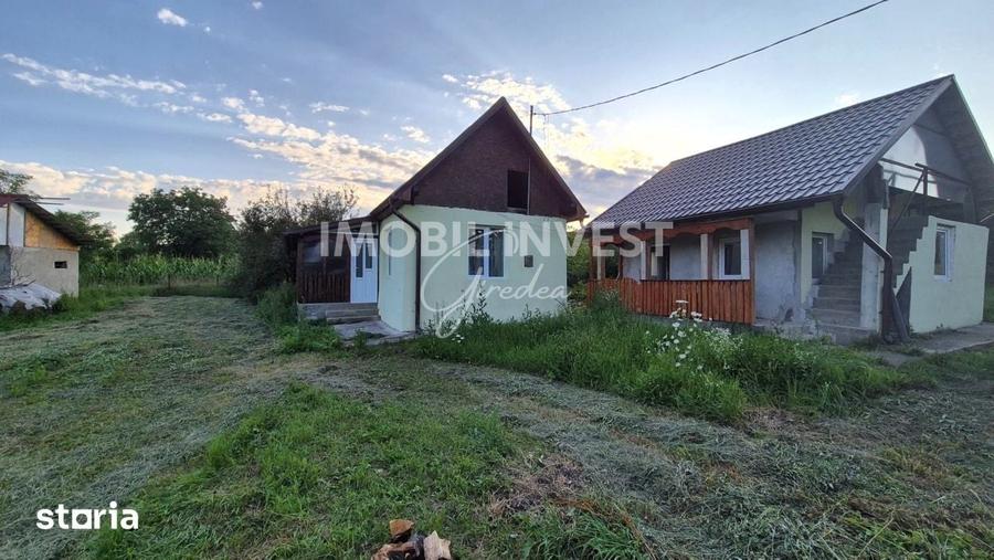 Casă cu 4 camere cu Teren 3000 Mp în Botez