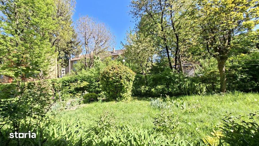 Apartament cu 2 camere decomandat, mobilat în 7 Noiembrie