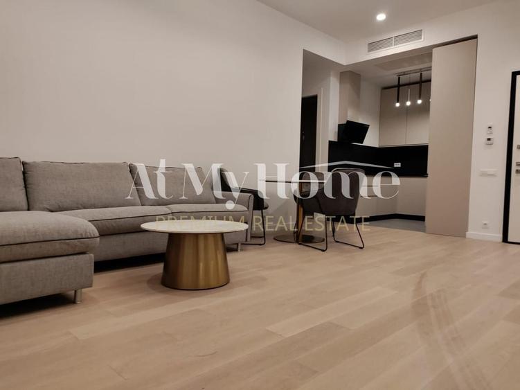 Apartament cu 2 camere decomandat, mobilat în Barbu Văcărescu