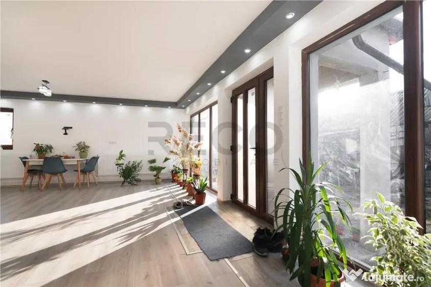 Casă cu 5 camere cu Teren 2900 Mp în Tarcea