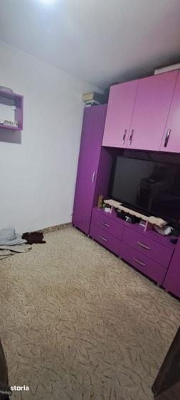 Apartament cu 3 camere în Valea Rosie