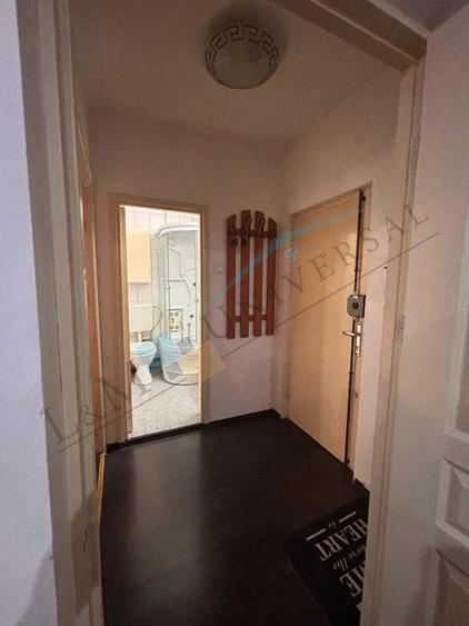Garsonieră decomandată în Decebal