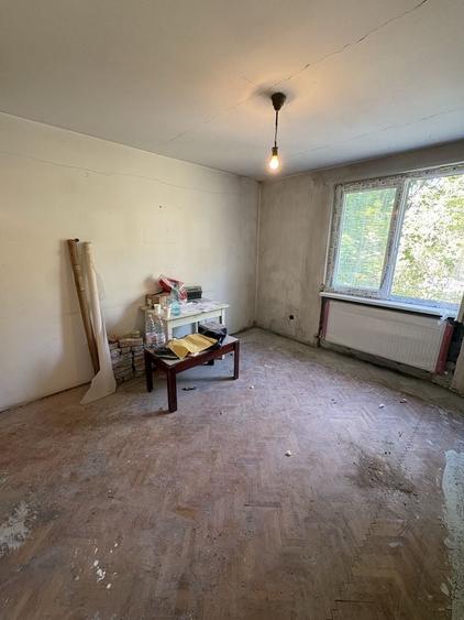 Apartament cu 2 camere decomandat în Mureșeni