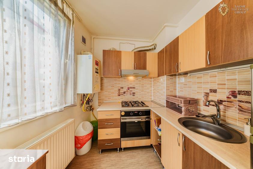 Apartament cu 2 camere semidecomandat, mobilat în Funcționarilor