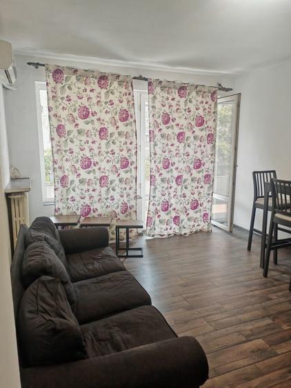 Apartament cu 2 camere semidecomandat în Magheru