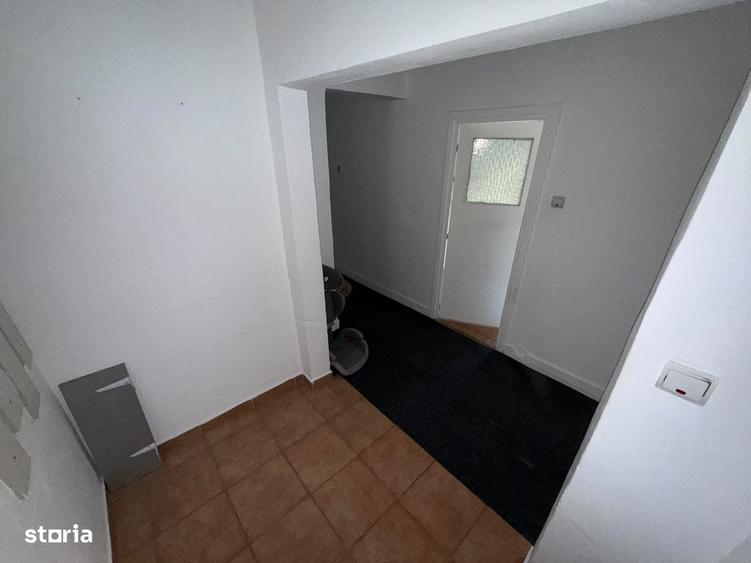 Apartament cu 3 camere decomandat în Republicii