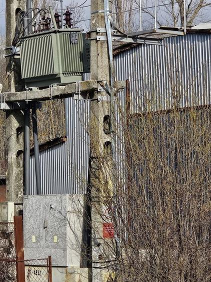 Spațiu industrial, de 3,400 mp, în Tătărăștii de Jos