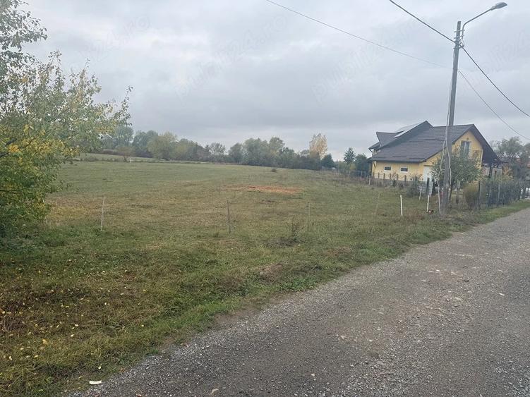 Teren de 1681 mp, în Chechiș