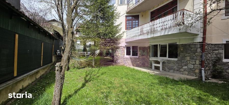 Casă cu Teren 500 Mp în Central