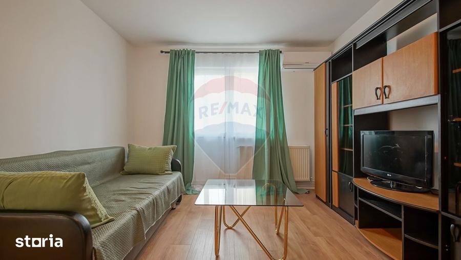 Apartament cu 2 camere semidecomandat în Griviței