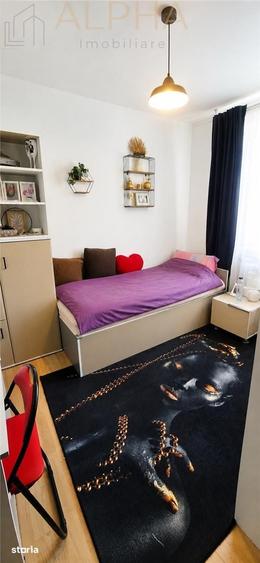 Apartament cu 3 camere în Decebal