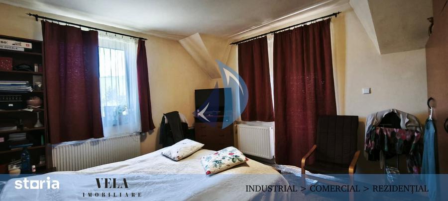 Casă cu 5 camere cu Teren 900 Mp în Sângeorgiu de Mureș