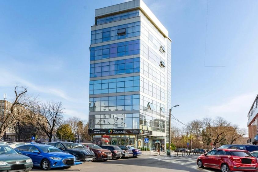 Birou, de 25 mp, în Vitan