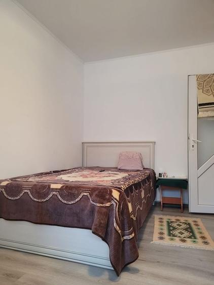 Apartament cu 2 camere semidecomandat, mobilat în Groapa