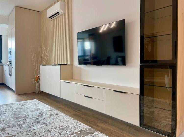 Apartament cu 2 camere decomandat în Pipera