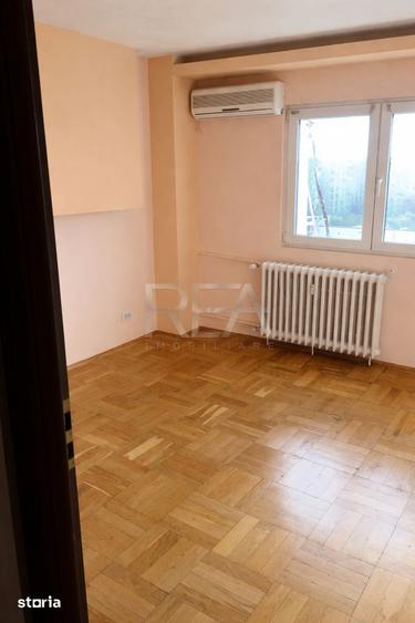 Apartament cu 2 camere semidecomandat în Vitan