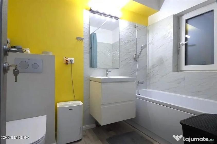 Apartament cu 2 camere decomandat în Poarta 6