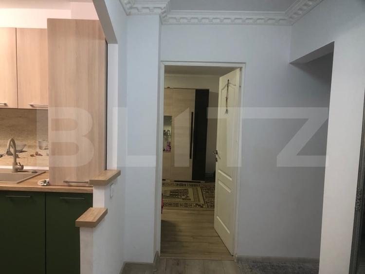 Apartament cu 3 camere decomandat, mobilat în Micro 17