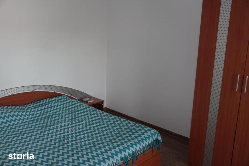 Casă cu 7 camere cu Teren 270 Mp în Grozăvești