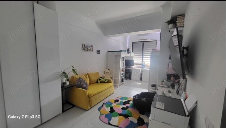 Apartament cu 2 camere decomandat în