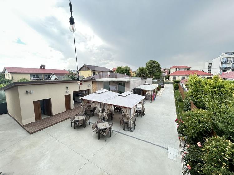Casă individuală cu 16 camere cu Canalizare în Central