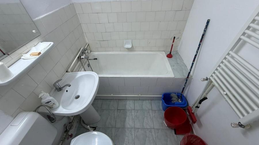Birou, de 48.099998474121 mp, în Tomis Nord