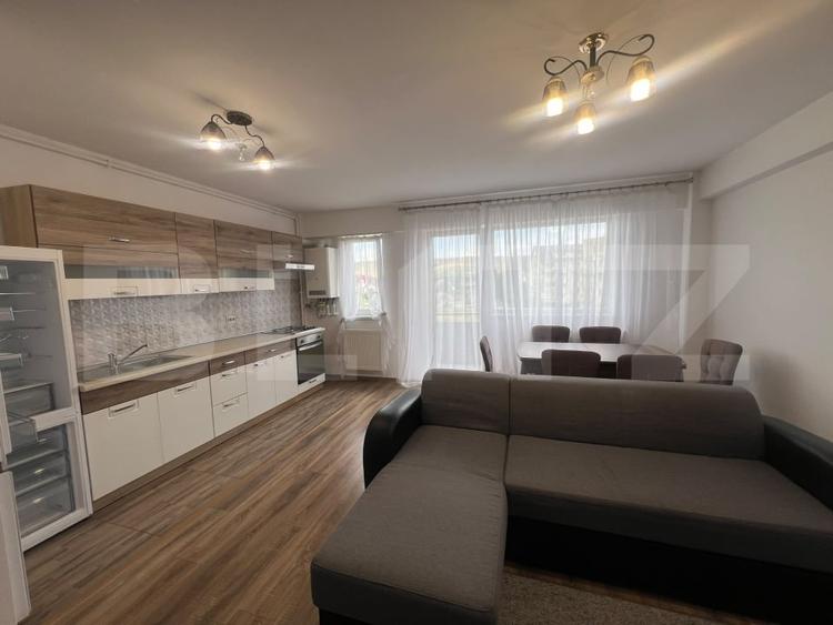 Apartament cu 3 camere, 69 mp, parcare, zona Florilor - 5