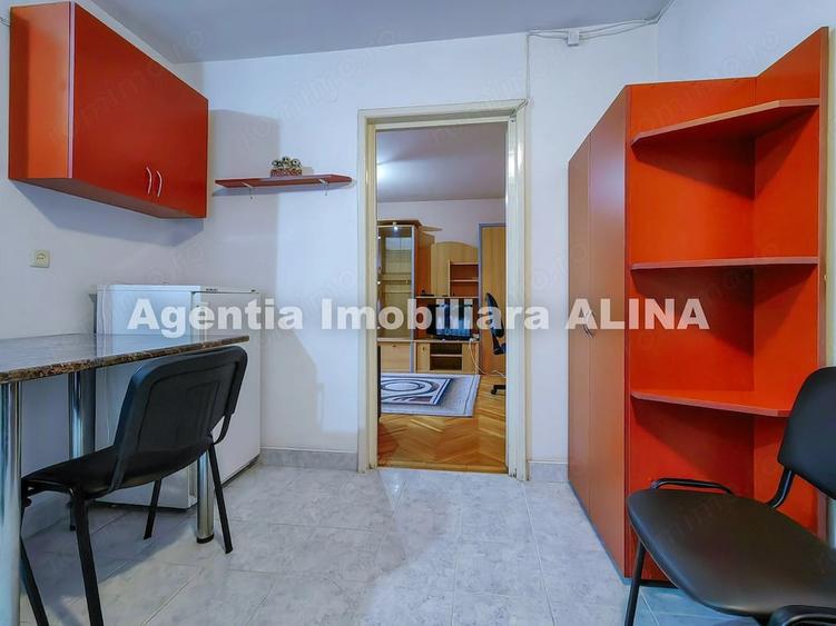 Apartament 2 camere in Deva, zona Piata centrala, str. Independentei, 52 mp, etaj 3. - 7