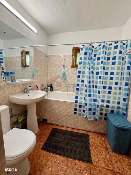 Apartament cu 2 camere decomandat în Canta