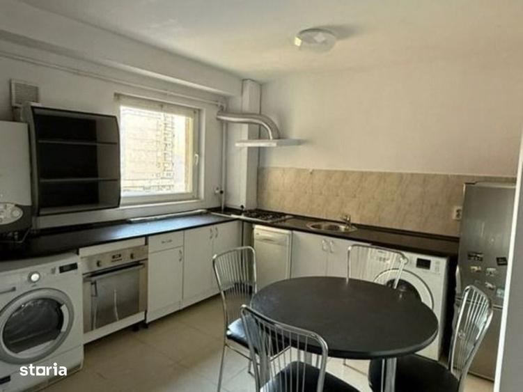 Apartament cu 3 camere decomandat, mobilat în Mărăști