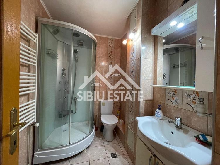 Apartament cu 2 camere decomandat, mobilat în Vasile Aaron