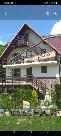 Casă cu 6 camere cu Teren 250 Mp în Central