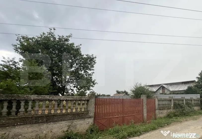 Teren de 1027 mp, în Central