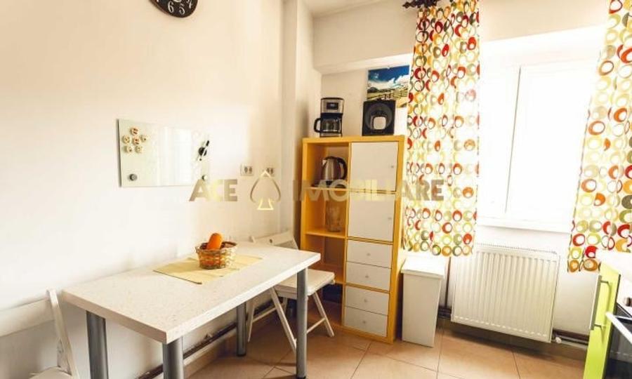 Apartament cu 3 camere decomandat, mobilat în Unirii