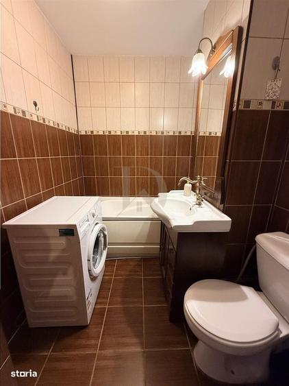 Garsonieră decomandată în Hala Centrală