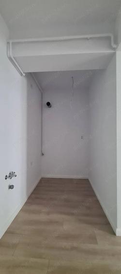 Apartament cu 2 camere decomandat în Micro 16