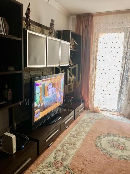 Apartament cu 2 camere decomandat, mobilat în Sinaia