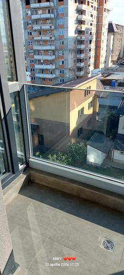 Garsonieră decomandată în Unirii