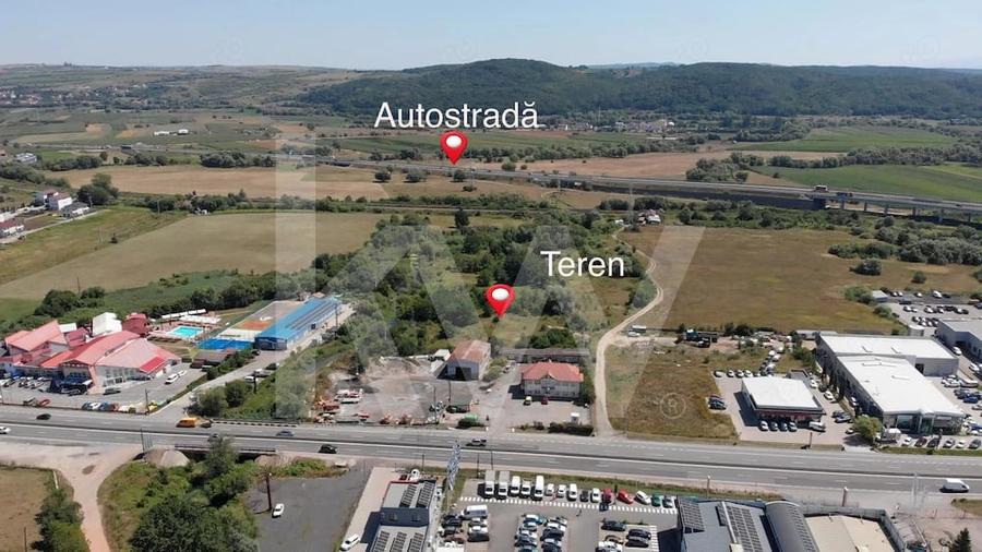 Teren de 5658 mp, în Central