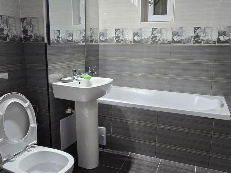 Apartament cu 2 camere decomandat în Exterior Vest