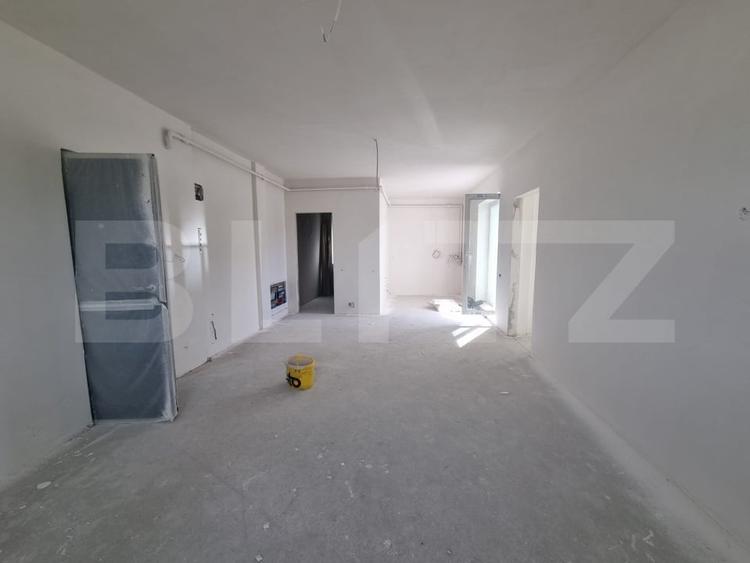 Apartament cu 3 camere semidecomandat în Mănăștur