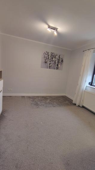 Duplex cu 6 camere cu Canalizare în Cumpăna