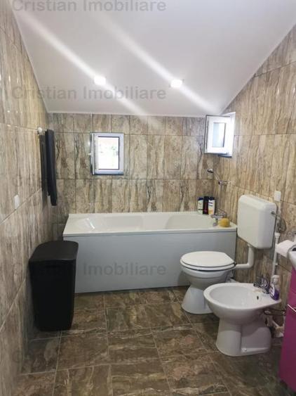 Casă individuală cu 3 camere cu Canalizare în Cazasu