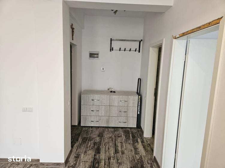 Apartament cu 2 camere decomandat în Lazaret