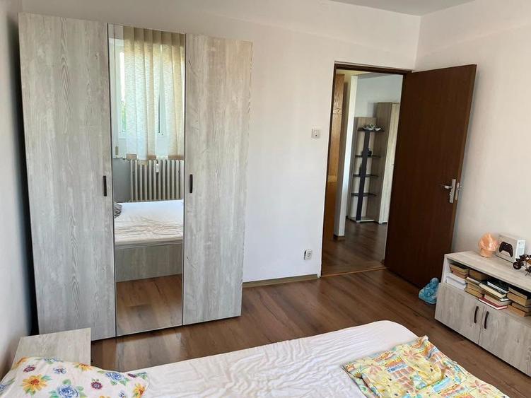 Apartament cu 2 camere semidecomandat în Drumul Taberei