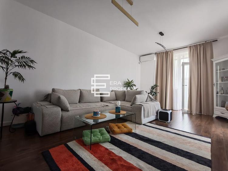 Penthouse cu 3 camere decomandat, mobilat în Șelimbăr