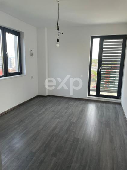 Apartament cu 2 camere decomandat, mobilat în Nord